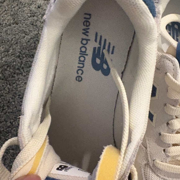 NEW BALANCE CT300 sneakers size 6.5 - Picture 3 of 4